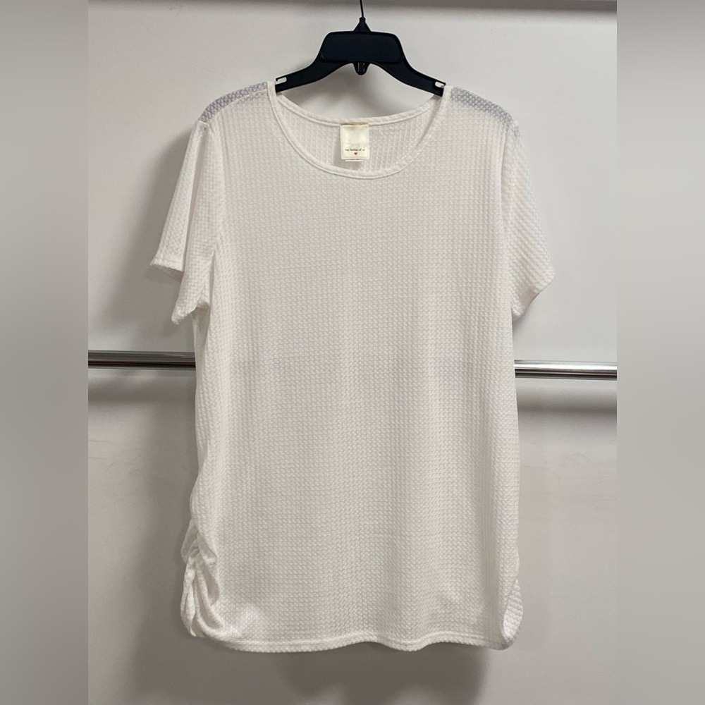 Short Sleeve Side Cinch Waffle Top Woman’s tee